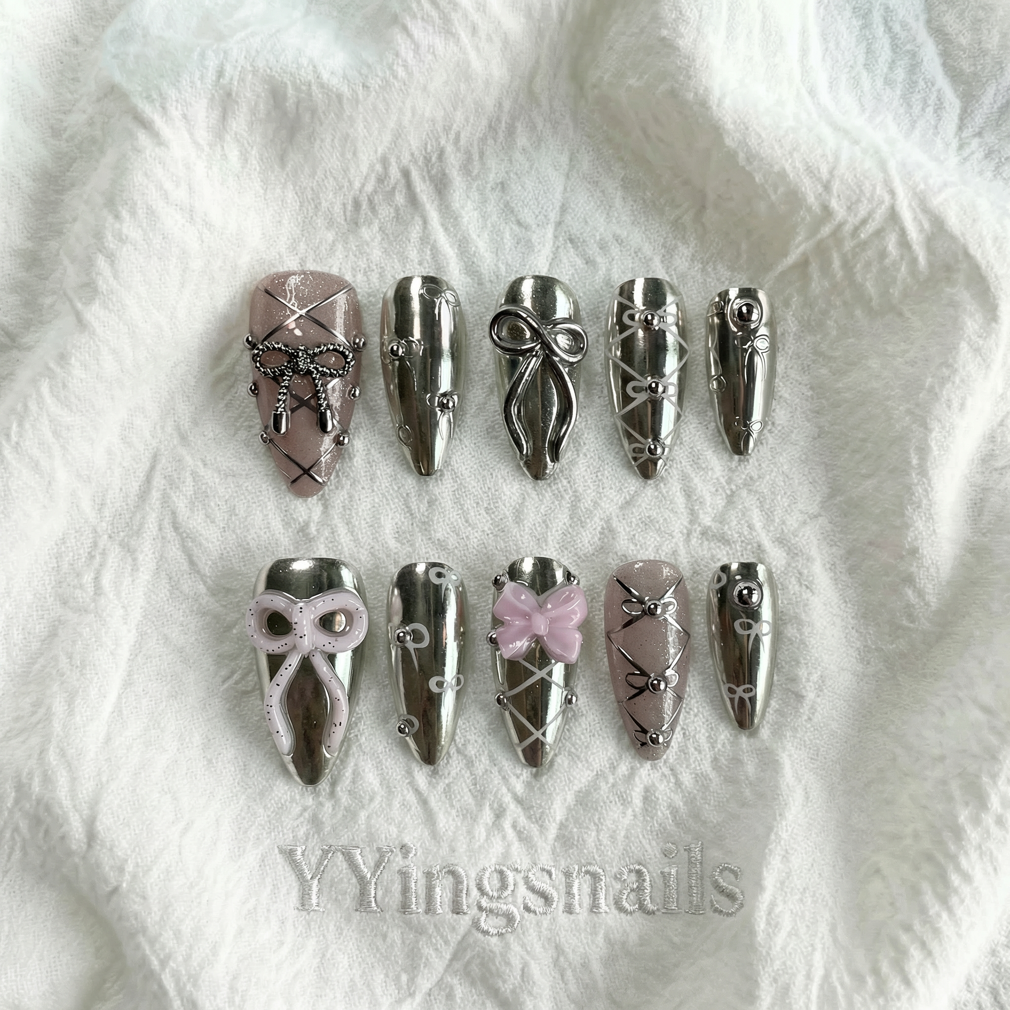 Cyber Bow Press On Nails – Y2K Bow Fake Nails S/M with Glue