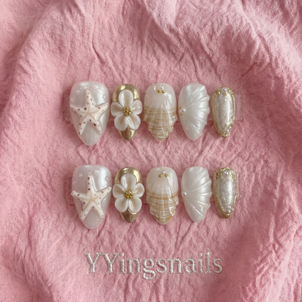 Golden Sand & Shell press-on nails – beach-inspired shimmer nail art by YYingsnails