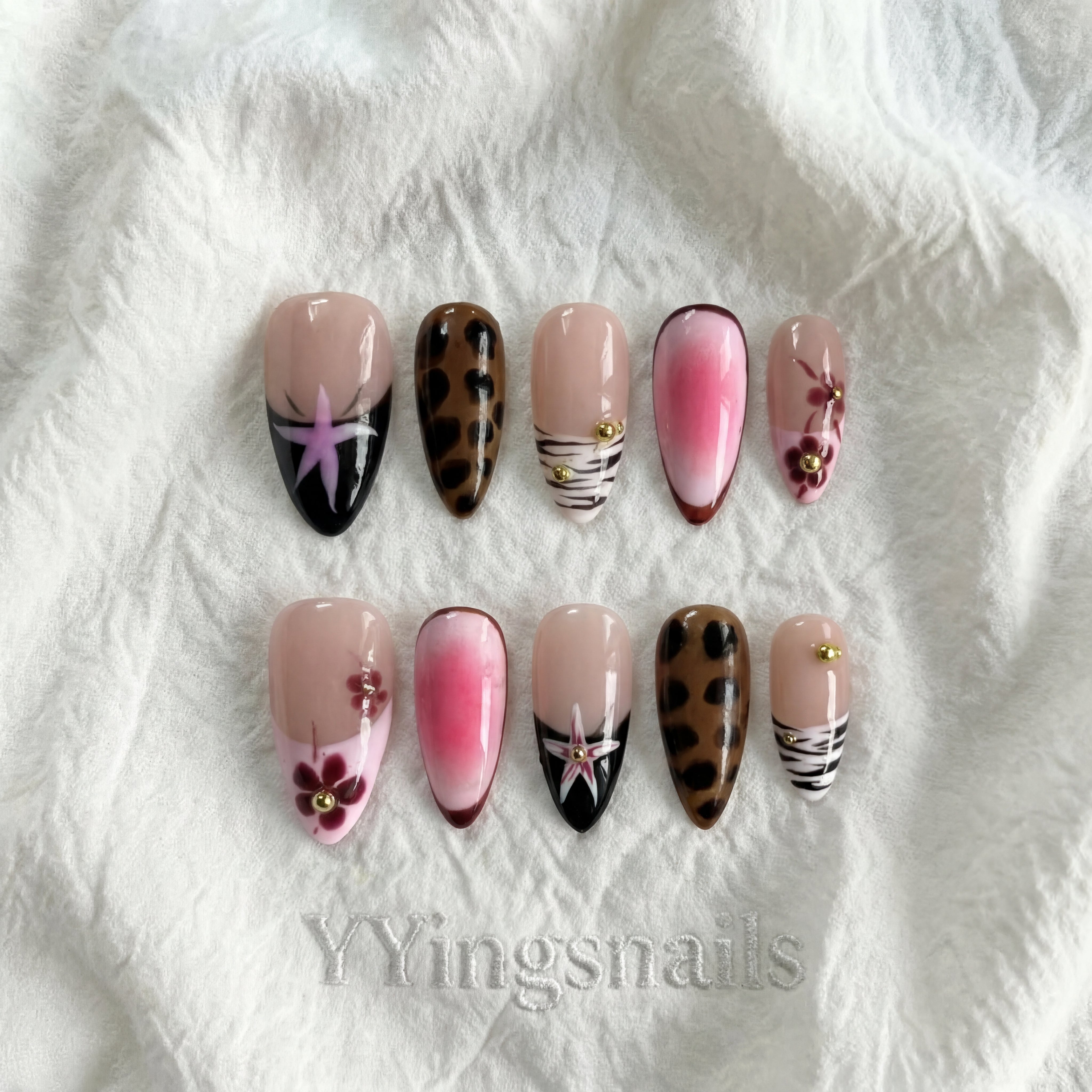 Wild Rose Luxe Press On Nails – Romantic Rose Fake Nails S/M with Glue